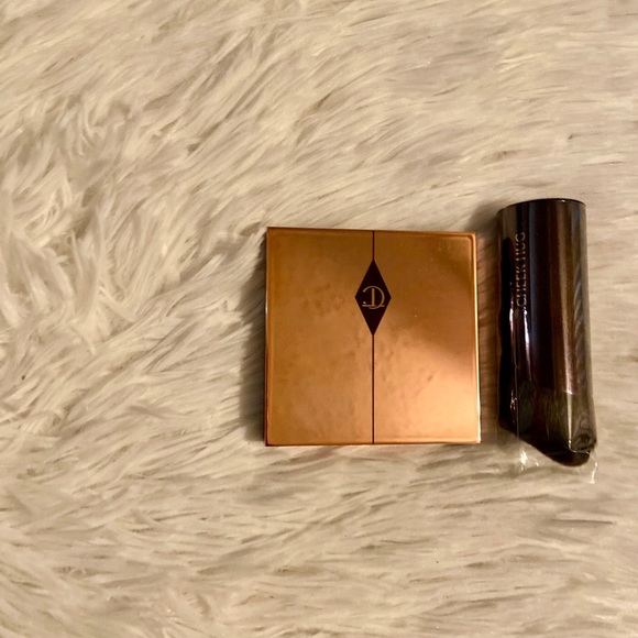 Charlotte Tilbury Pretty Youth Glow w/Brush - Picture 11 of 12